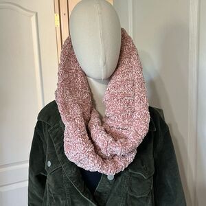 Cozy Rose Smoke Pink Chunky Knit‎ Infinity Scarf